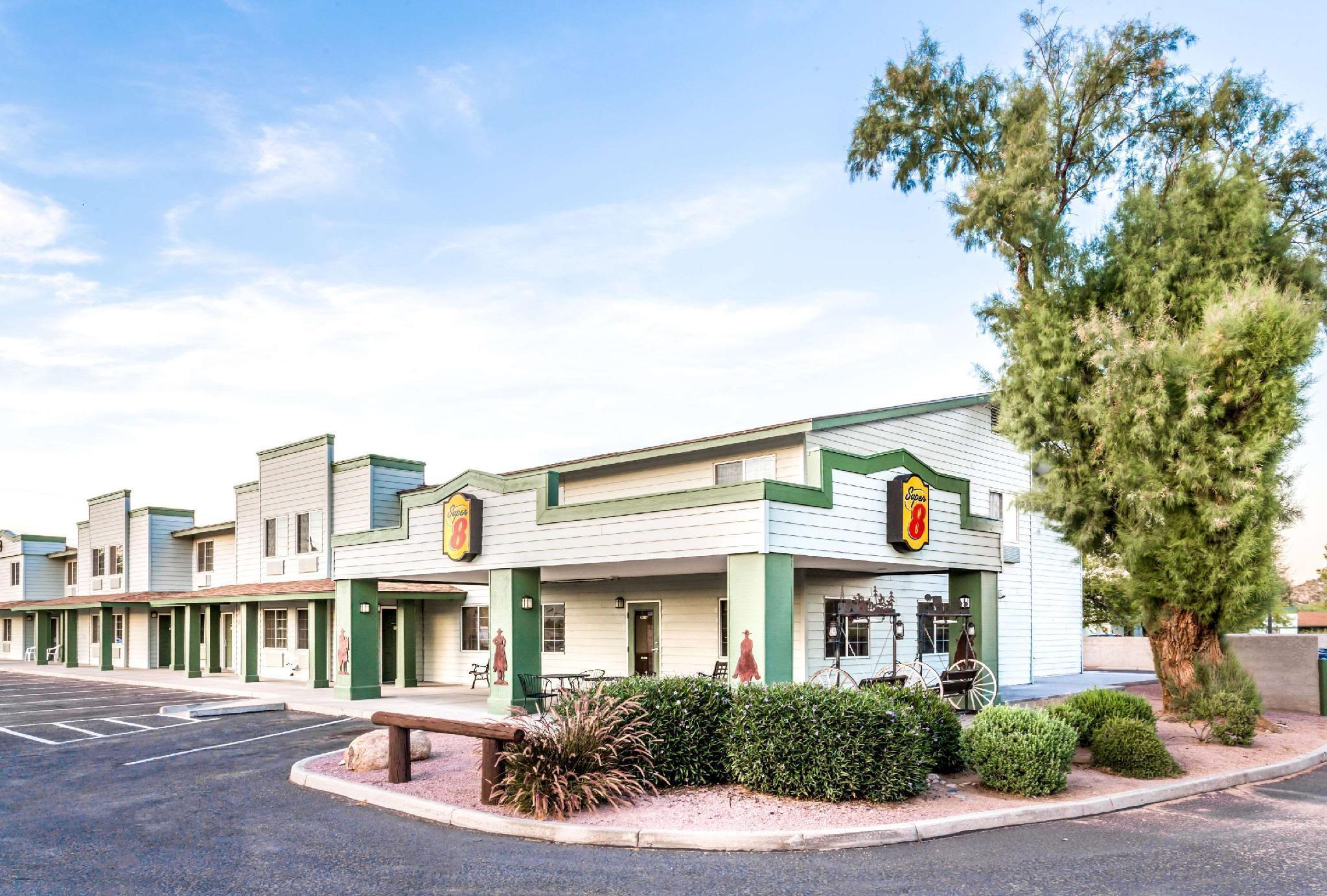 Hotel Super 8 By Wyndham Wickenburg Az Zewnętrze zdjęcie